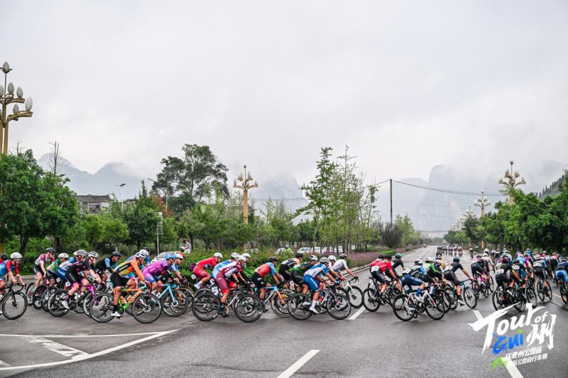 克里斯蒂安斯夺冠、未能撼动荣誉衫｜首届环贵州公园省国际公路自行车赛S2赛段