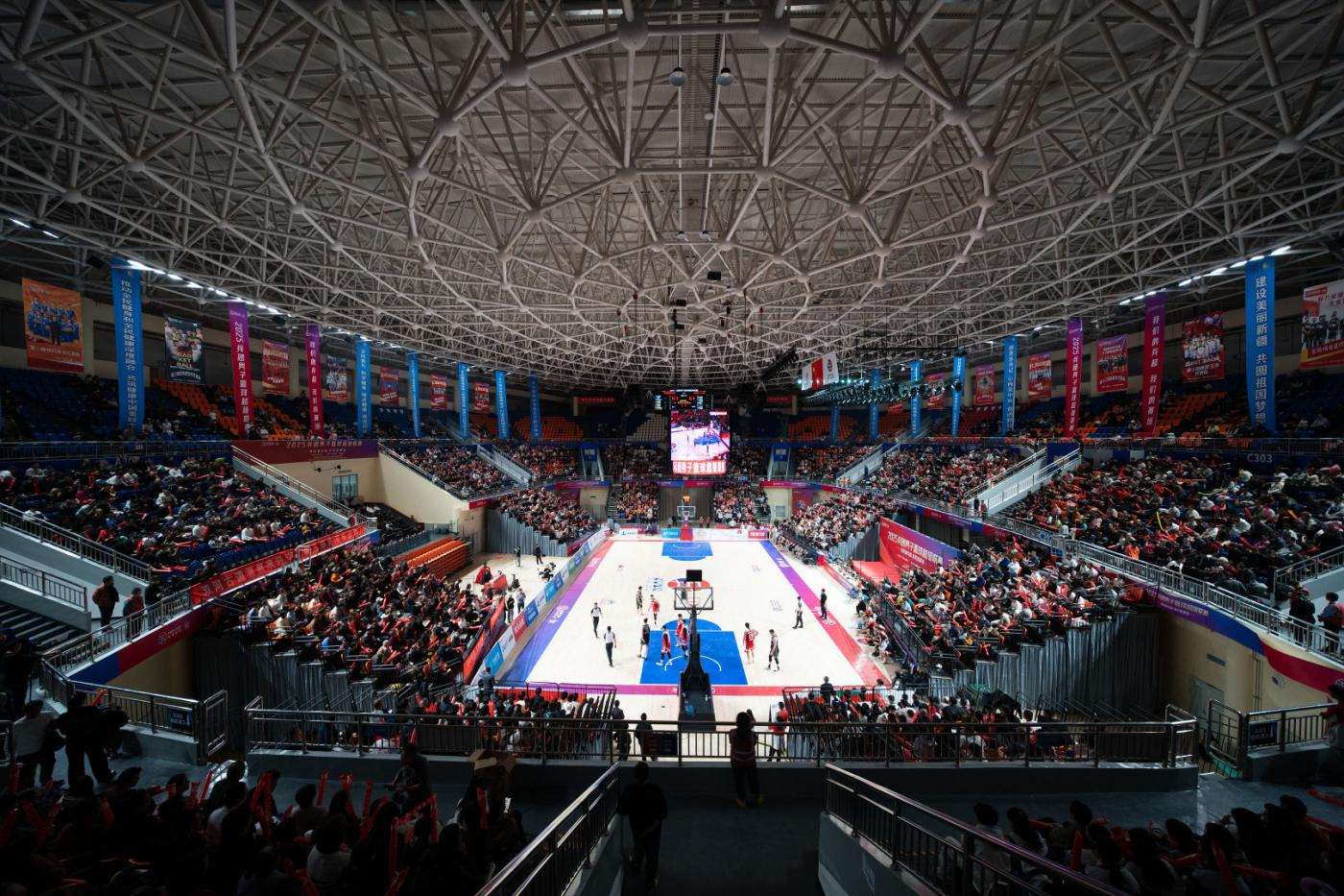 2025年兵团男子篮球超级联赛圆满闭幕 十二师主场奉献精彩盛宴